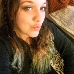 Meet your Posher, Jenna